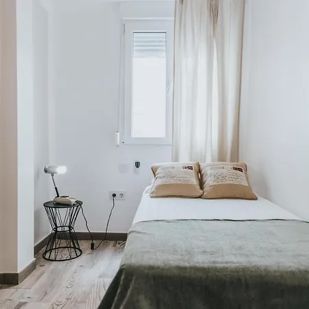 Contemporary Industrial By Rems Malaga