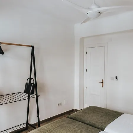 Apartment Contemporary Industrial By Rems Malaga